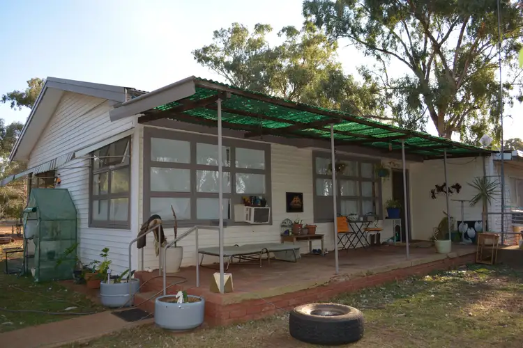 188 Military Road, Parkes NSW 2870