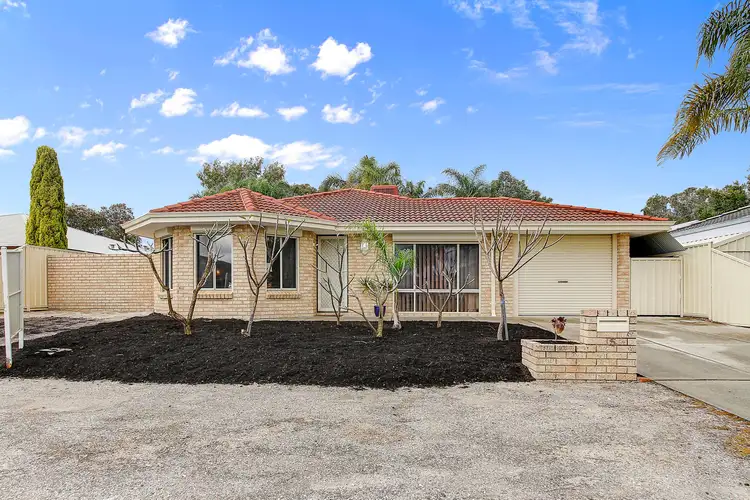 5 Huntingdon Mews, Ballajura WA 6066
