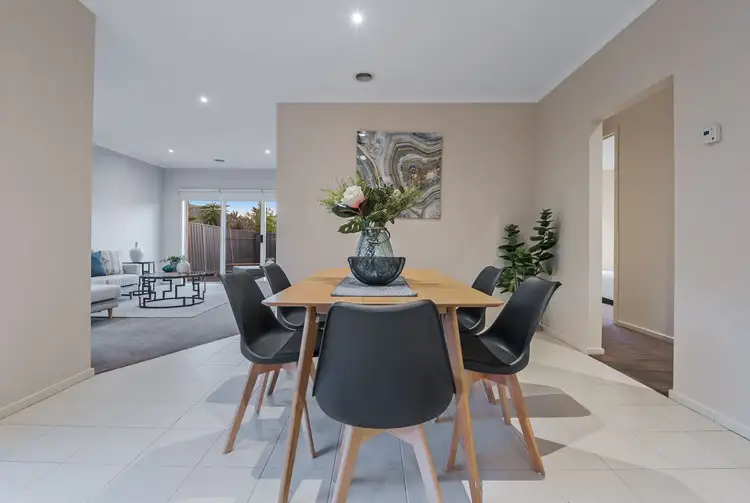 Seventh view of Homely house listing, 12 Millstream Pass, Craigieburn VIC 3064