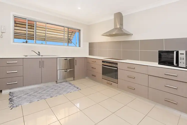 Second view of Homely unit listing, 3/198 Alexandra Road, Clayfield QLD 4011