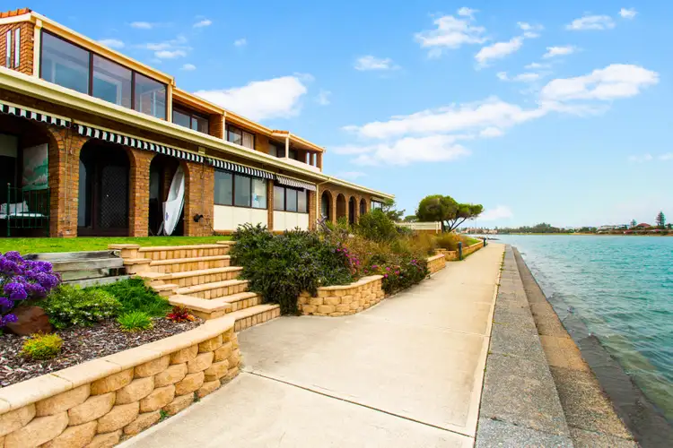 152 Sportsmans Drive, West Lakes SA 5021