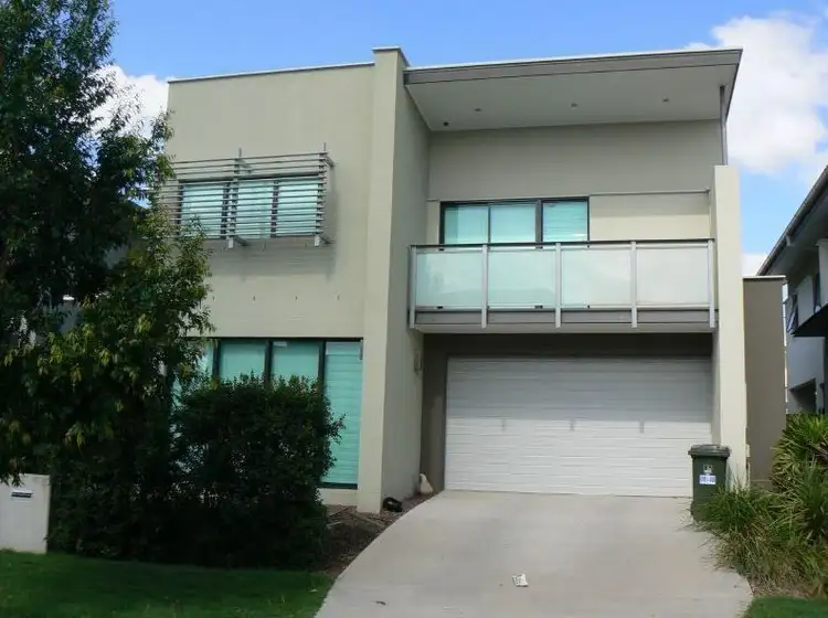 41 Shore Crescent, Bulimba QLD 4171