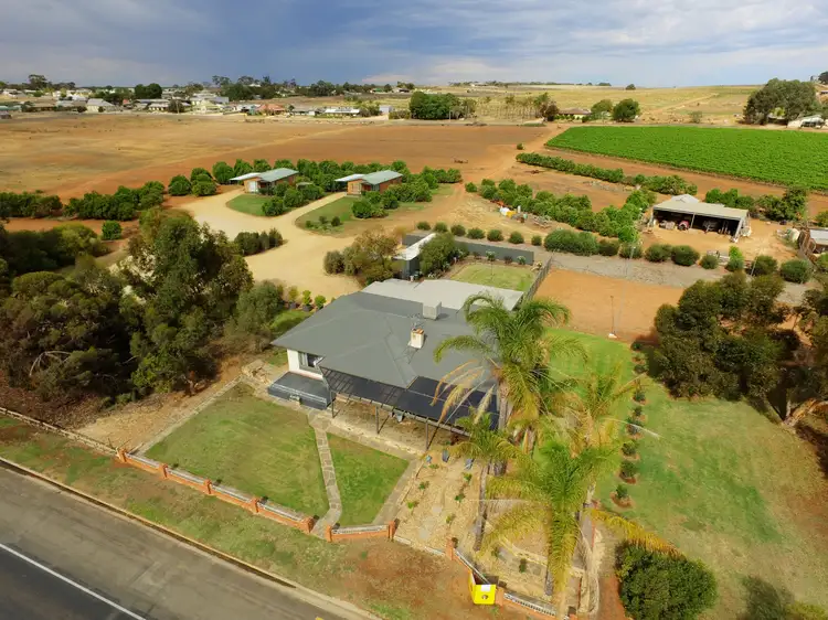 614-618 Kingston Road, Moorook SA 5332