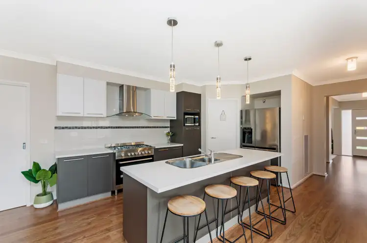 Second view of Homely house listing, 10 Martin Place, Warrnambool VIC 3280
