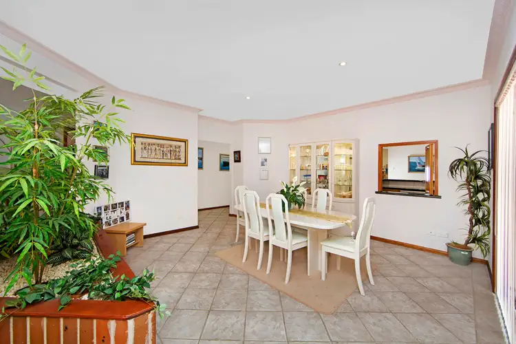 Fifth view of Homely house listing, 170 Elizabeth Bay Drive, Lake Munmorah NSW 2259