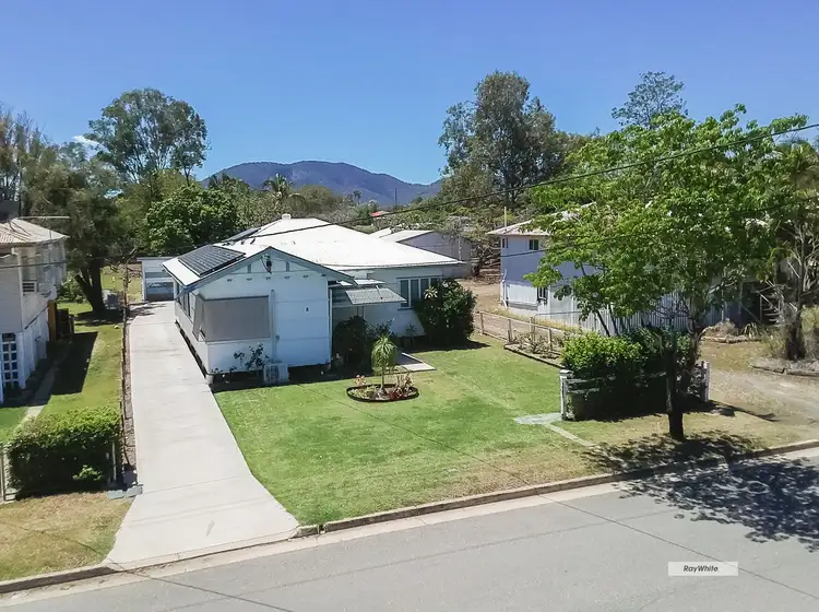 8 Haynes Street, Park Avenue QLD 4701