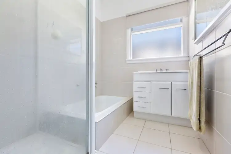 Sixth view of Homely unit listing, 1/8 Black Street, Oakleigh East VIC 3166