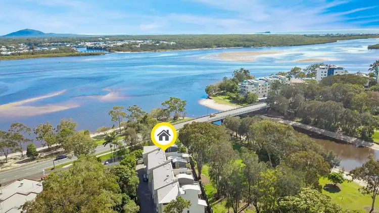 2/3 Bradman Avenue, Maroochydore QLD 4558