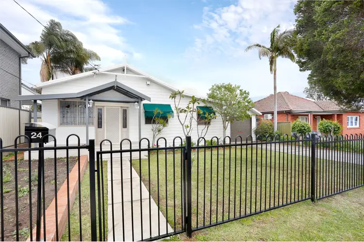24 Beelar Street, Canley Heights NSW 2166