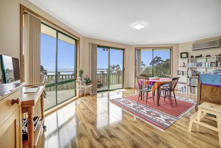 Sixth view of Homely house listing, 2 Woodridge Place, Tolmans Hill TAS 7007