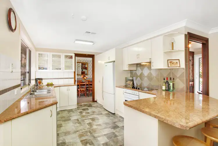 Fifth view of Homely house listing, 12 Toona Place, Bossley Park NSW 2176