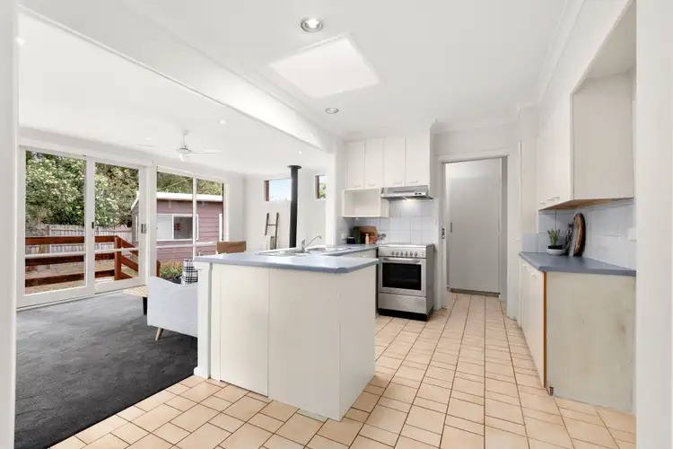 Sixth view of Homely house listing, 4 Mutual Court, Forest Hill VIC 3131