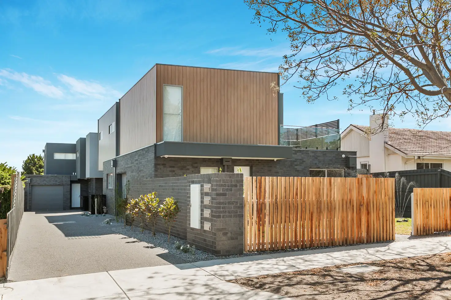 Main view of Homely townhouse listing, 2/31 Belgrove Street, Preston VIC 3072