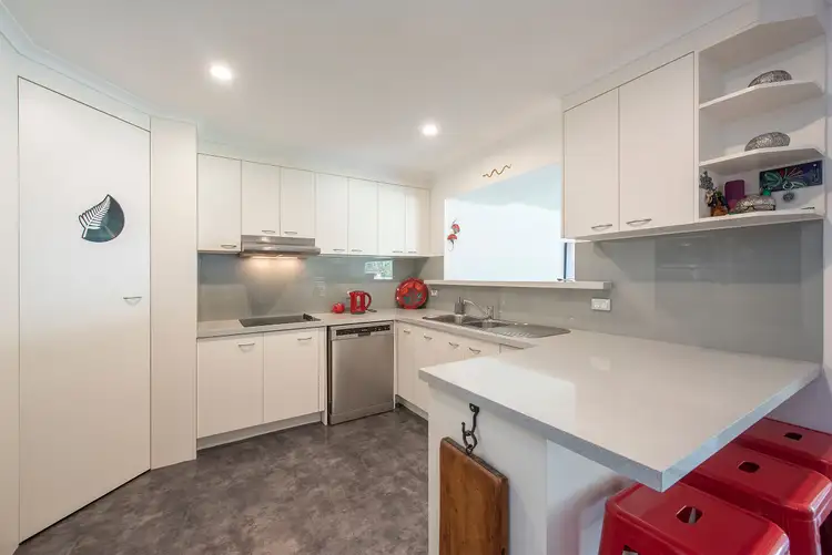 6 Maroochy Crescent, Beenleigh QLD 4207