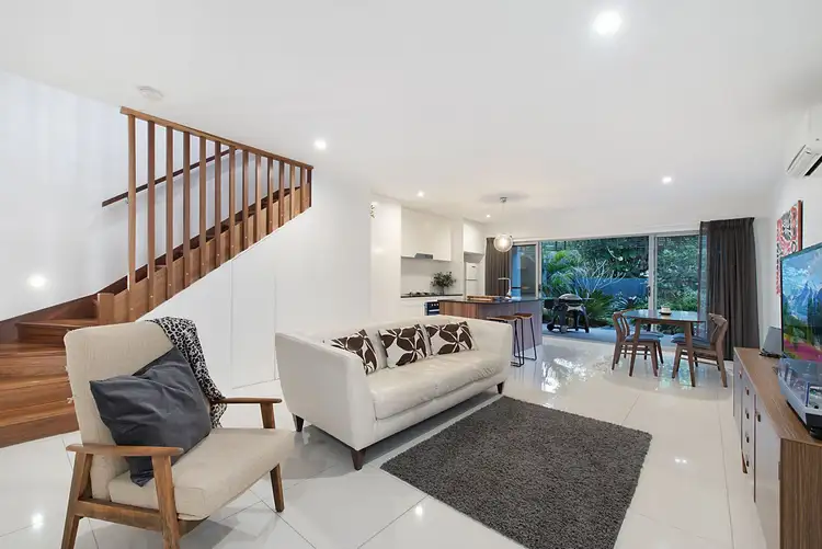 Third view of Homely townhouse listing, 2/22 Rockingham Street, Mount Gravatt QLD 4122