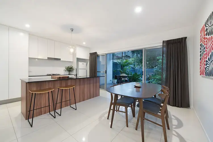 Fourth view of Homely townhouse listing, 2/22 Rockingham Street, Mount Gravatt QLD 4122