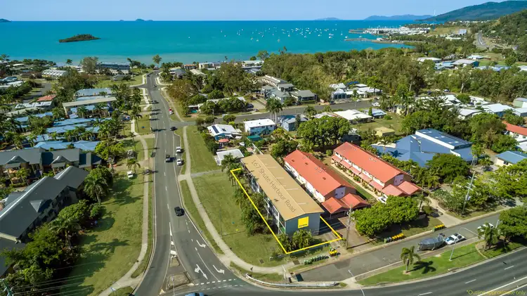 167 Shute Harbour Road, Cannonvale QLD 4802