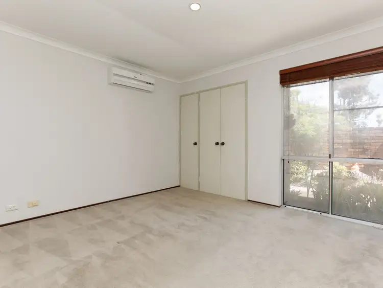 Seventh view of Homely house listing, 4/8 Caird Place, Parkwood WA 6147