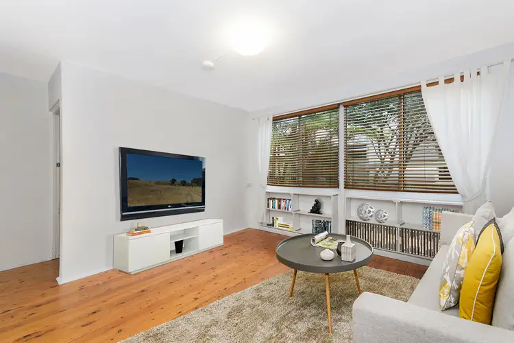 2/32 Wyuna Avenue, Freshwater NSW 2096