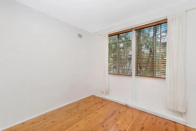 Fourth view of Homely apartment listing, 2/32 Wyuna Avenue, Freshwater NSW 2096