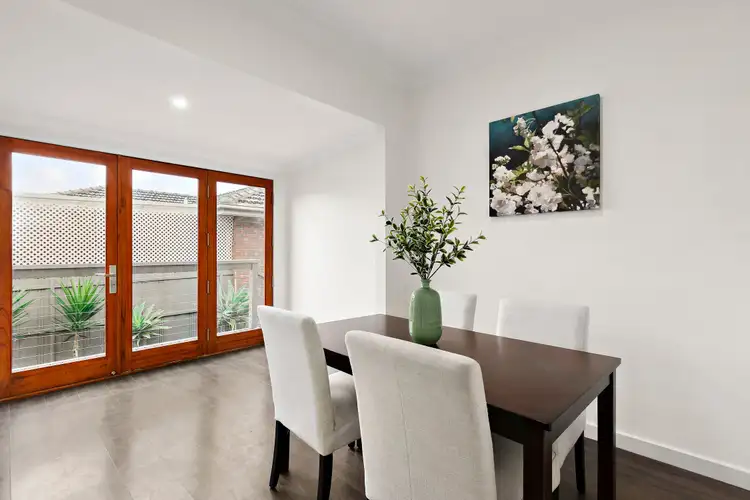 Fifth view of Homely house listing, 1 Fenton Street, Huntingdale VIC 3166