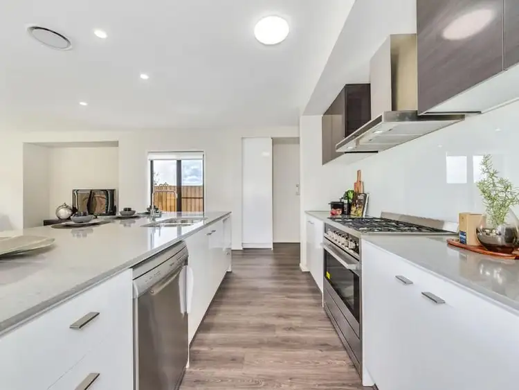 Second view of Homely house listing, 28 Ragnor Road, Hemmant QLD 4174