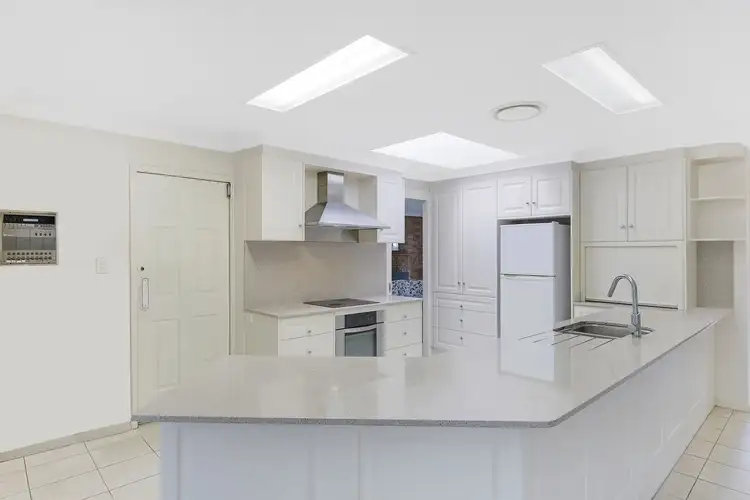 Fourth view of Homely house listing, 8 Sunnyhills Terrace, Berkeley Vale NSW 2261