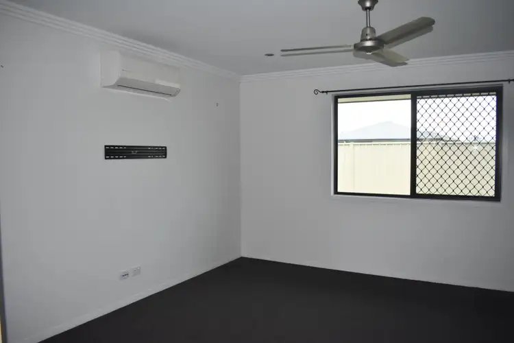 Fourth view of Homely house listing, 6 Ascot Court, Emerald QLD 4720