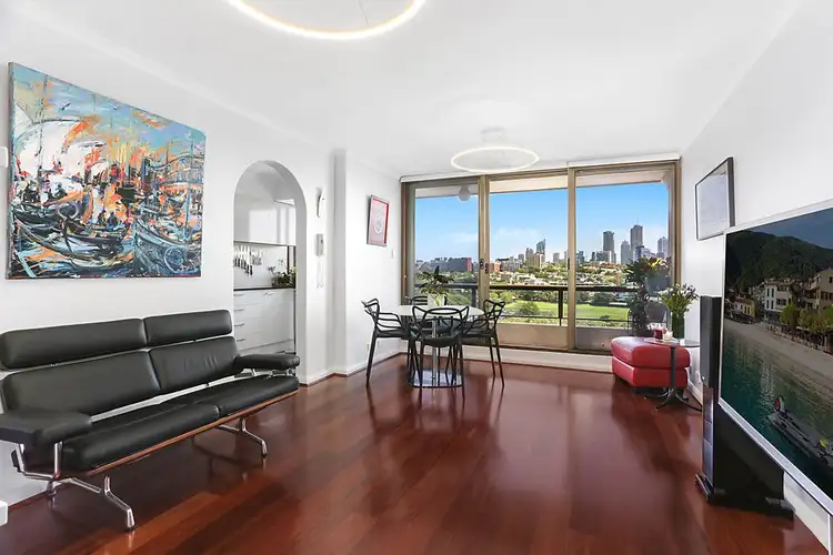 Main view of Homely apartment listing, 22/2 New Mclean Street, Edgecliff NSW 2027