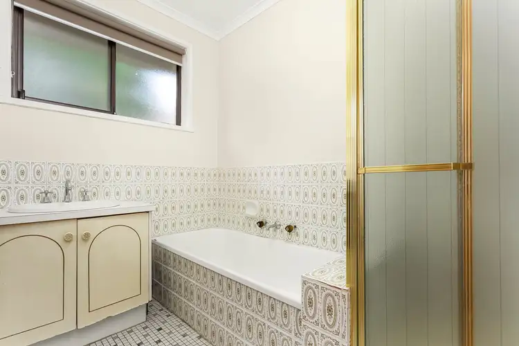 Fifth view of Homely unit listing, 2/13 Prospect Street, Glenroy VIC 3046