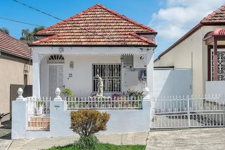 21 Vernon Street, Lewisham NSW 2049