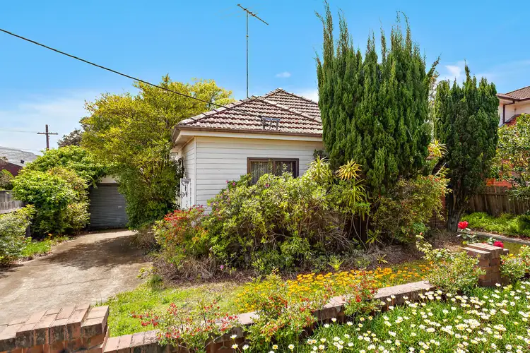 16 George Street, Penshurst NSW 2222