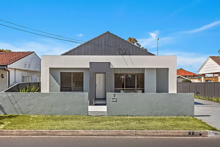 7 Burroo Street, Albion Park Rail NSW 2527