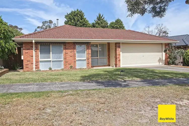 27 Burgess Drive, Langwarrin VIC 3910