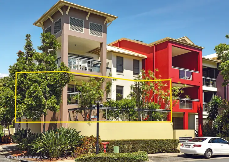 2/3108 The Boulevarde, Carrara QLD 4211