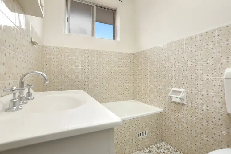 Fifth view of Homely unit listing, 11/39 Kenyon Street, Fairfield NSW 2165