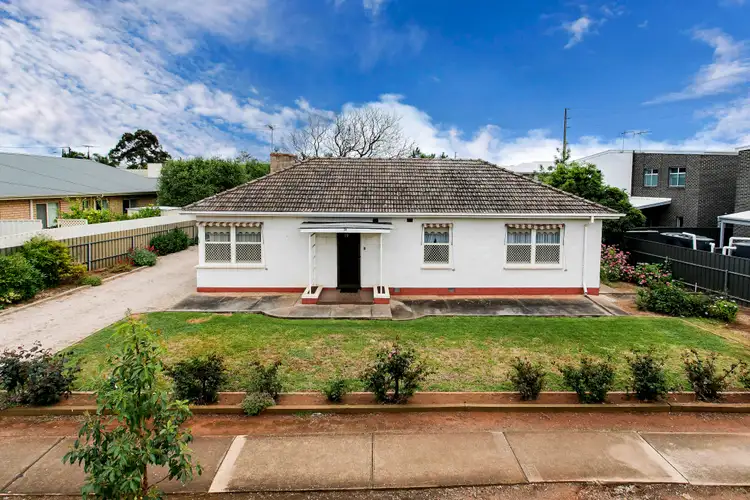 28 Johnstone Road, Oaklands Park SA 5046