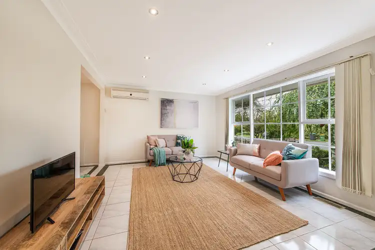 121 Anne Road, Knoxfield VIC 3180