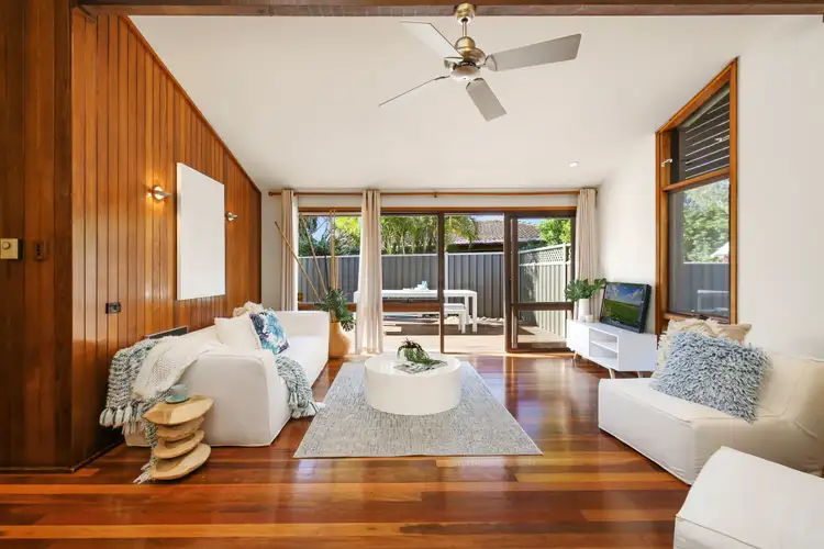Fourth view of Homely house listing, 8 Shore View Close, Point Clare NSW 2250