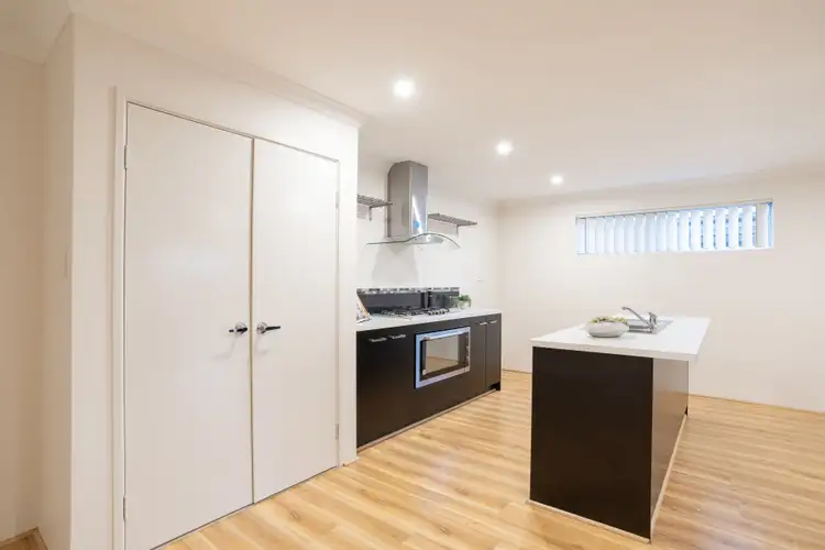 Sixth view of Homely house listing, 6 Houdan Street, Southern River WA 6110