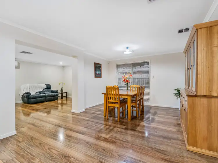 Sixth view of Homely house listing, 18 Pimelea Way, Hillside VIC 3037