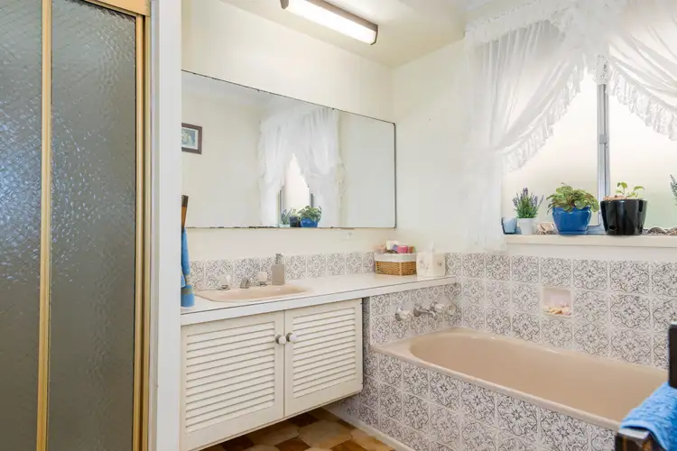 Sixth view of Homely house listing, 27 Maxwell Street, Lalor VIC 3075