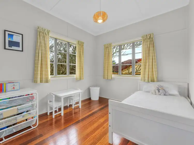Fifth view of Homely house listing, 128 Arnold Street, Holland Park QLD 4121