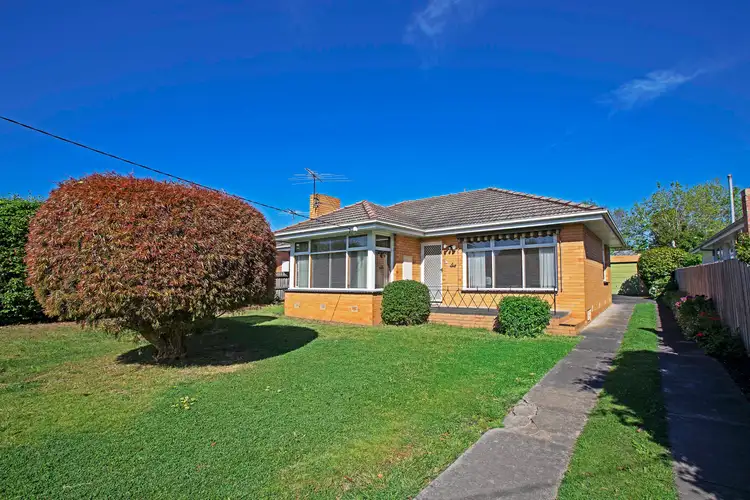 6 Fairview Street, Belmont VIC 3216