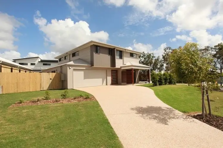 Main view of Homely townhouse listing, 1/15 Kauri Crescent, Peregian Springs QLD 4573