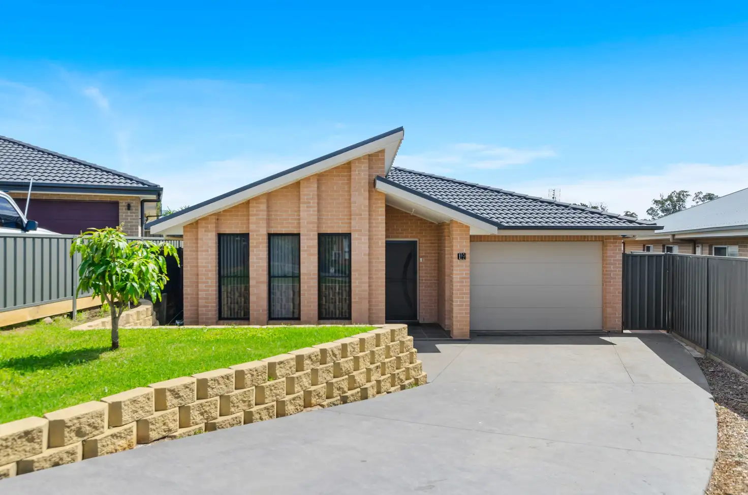 Main view of Homely house listing, 19 Saltwater Circuit, Kanahooka NSW 2530