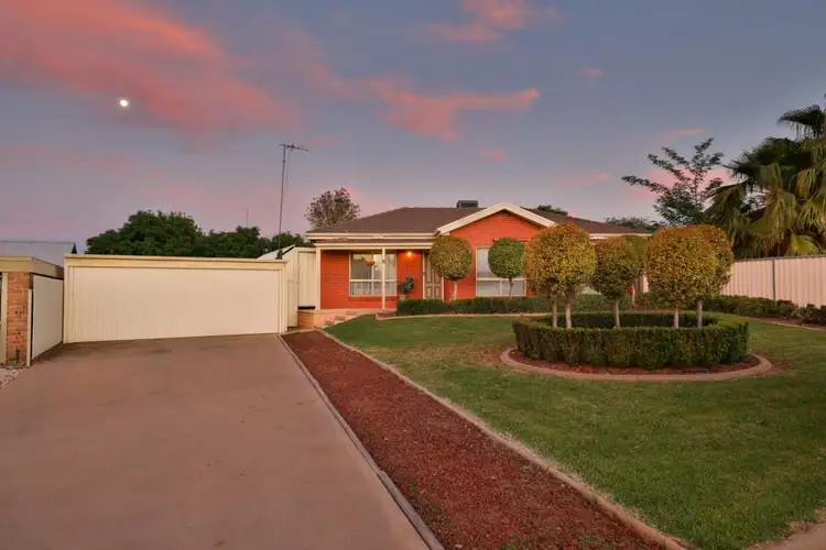 6 Tower Court, Buronga NSW 2739