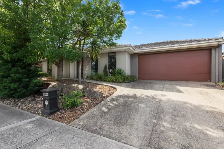 20 Wild Cherry Avenue, Pakenham VIC 3810