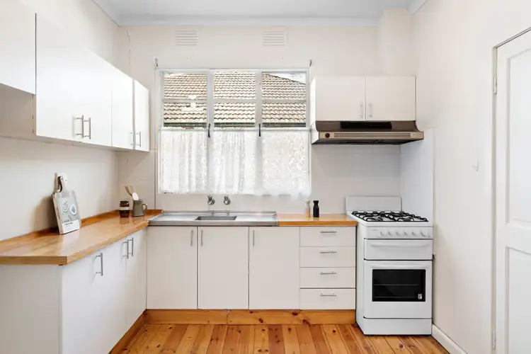 Fourth view of Homely house listing, 15 Woonah Street, Chadstone VIC 3148