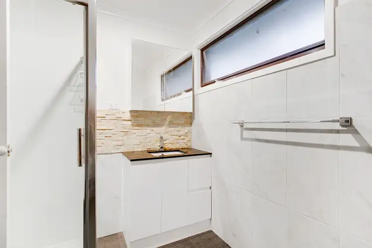 Fifth view of Homely unit listing, 5/18 Hill Street, Frankston VIC 3199